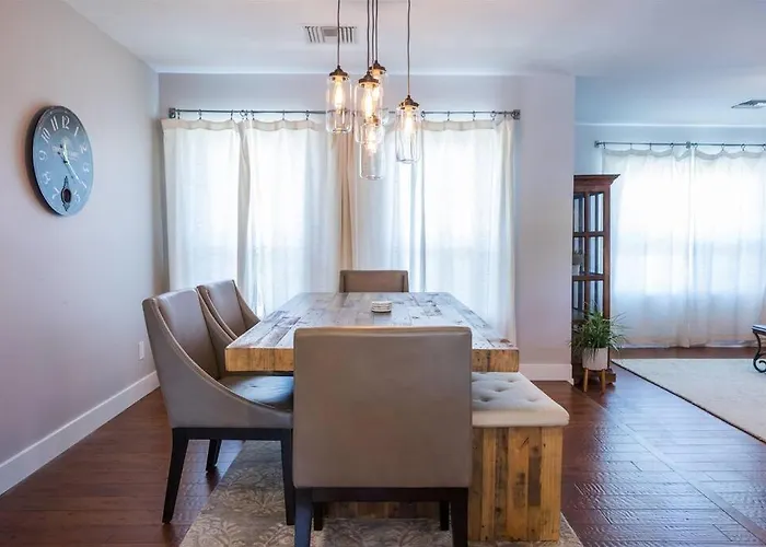 Spacious Kierland Oasis With Pool Heater, Spa, Bbq Holiday home Phoenix